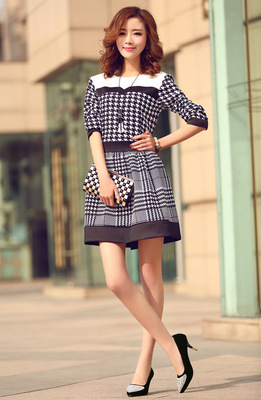 2014新款高端磨砂圓頭水鉆細跟淺口女單鞋 廠家批發全解析